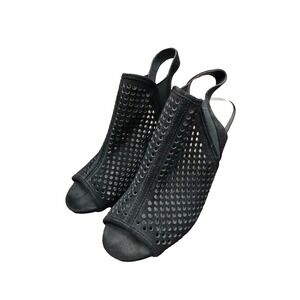 Chinese Laundry Slingback Sandals Womens 7.5M Black Perforated Peep‎ Toe Party